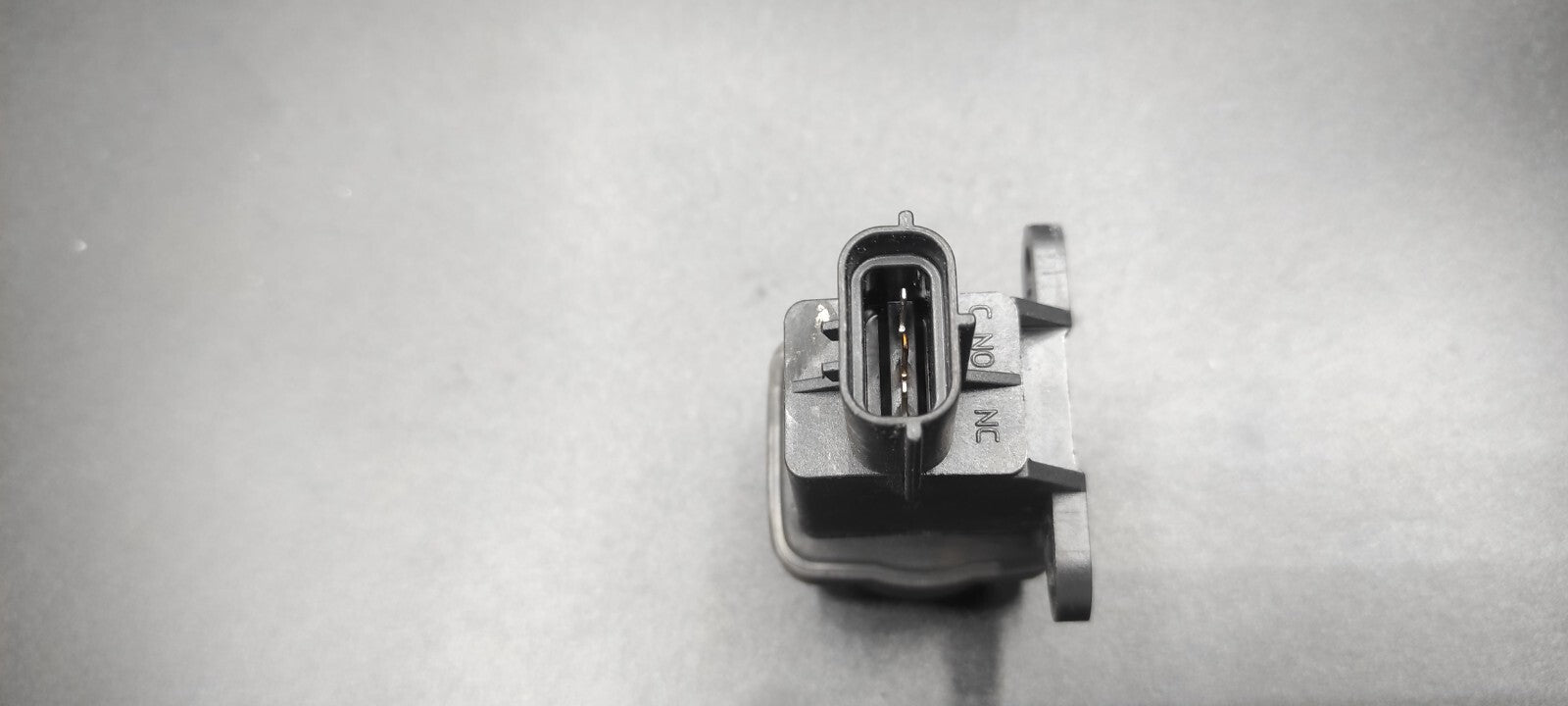 Alfa Romeo 159 1.9JTDm 88kW 2007 Fuel Cut Off Switch 7790538