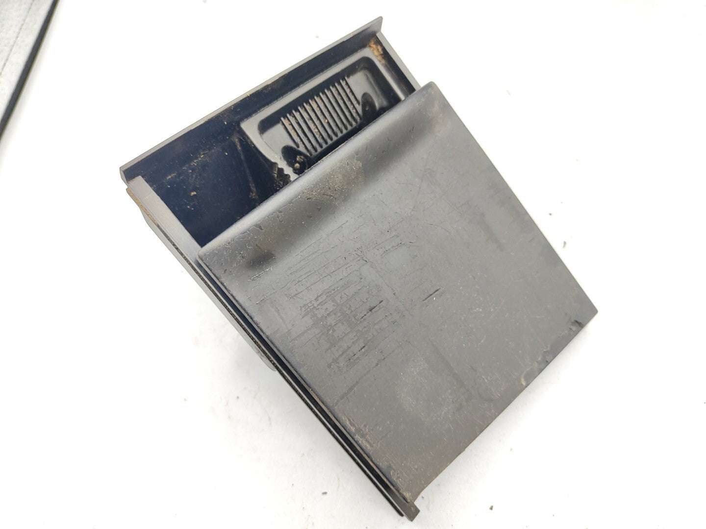 Volkswagen VW GOLF MK4 2000 Dashboard Panel Ashtray insert 1J0857961C