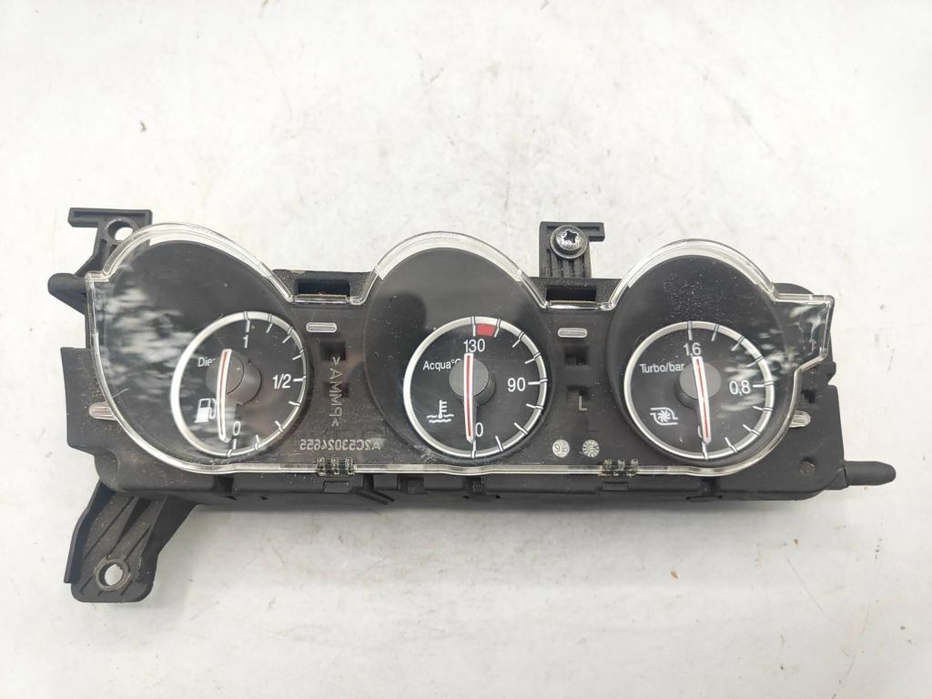 Alfa Romeo 159 2008 Temp Fuel dashboard gauge 60696626 