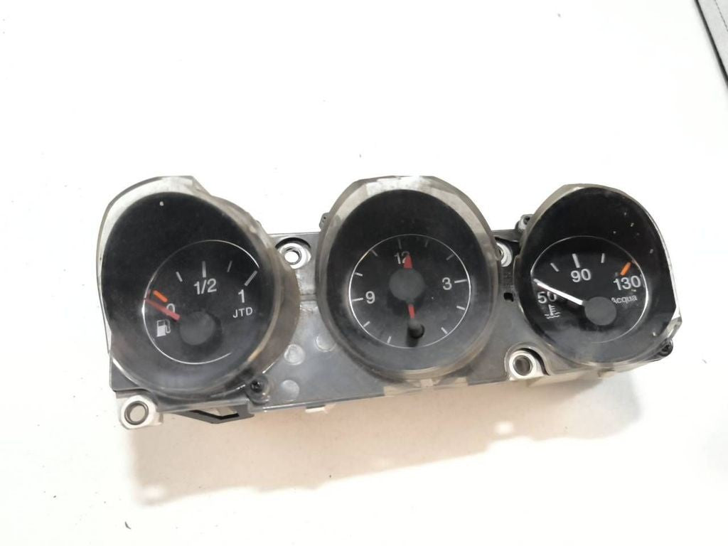 156034528 Alfa Romeo 156 2001 Diesel Temp Fuel instrument cluster 