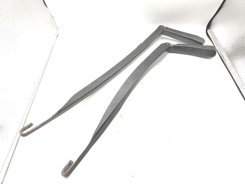 Alfa Romeo GT 2.0JTS 122kW 2005 LHD Windshield Wiper Blade Arm