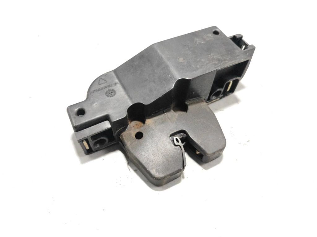 Peugeot 607 2001 Rear Tailgate trunk boot lock catch latch 9646091480 