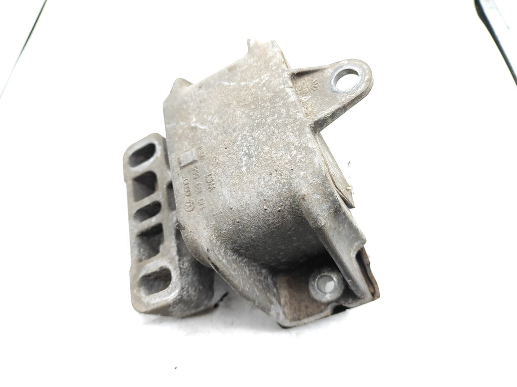 Volkswagen Golf Bora 1.9TDI 2000 Engine Left Mount Support 1J0199555