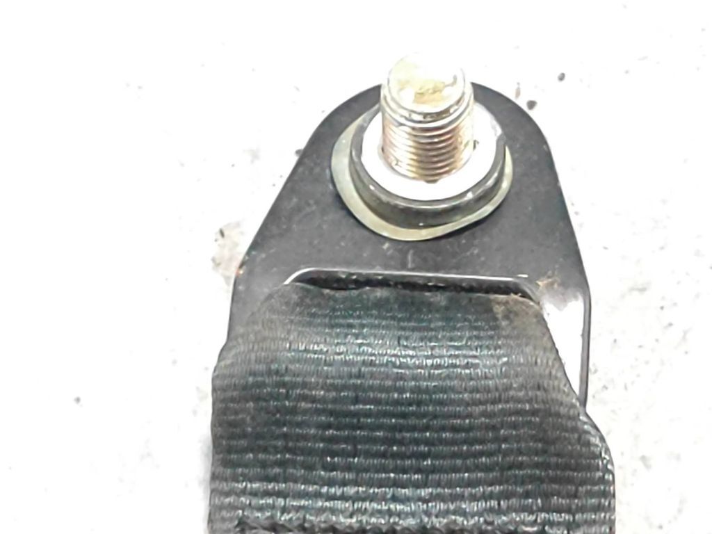 Alfa Romeo 155 1.8TS 103kW 1994 Rear Middle seat belt 042627 