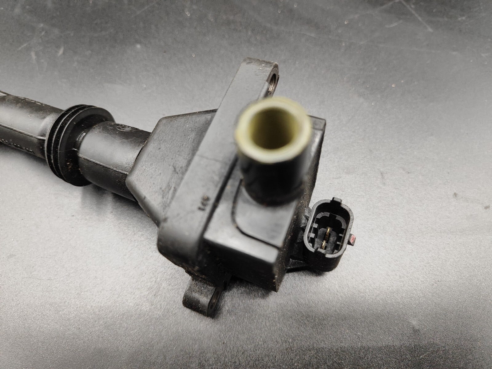 Alfa Romeo 147 2.0 TS 110kW 2004 Petrol Engine Ignition Coil 0356100107