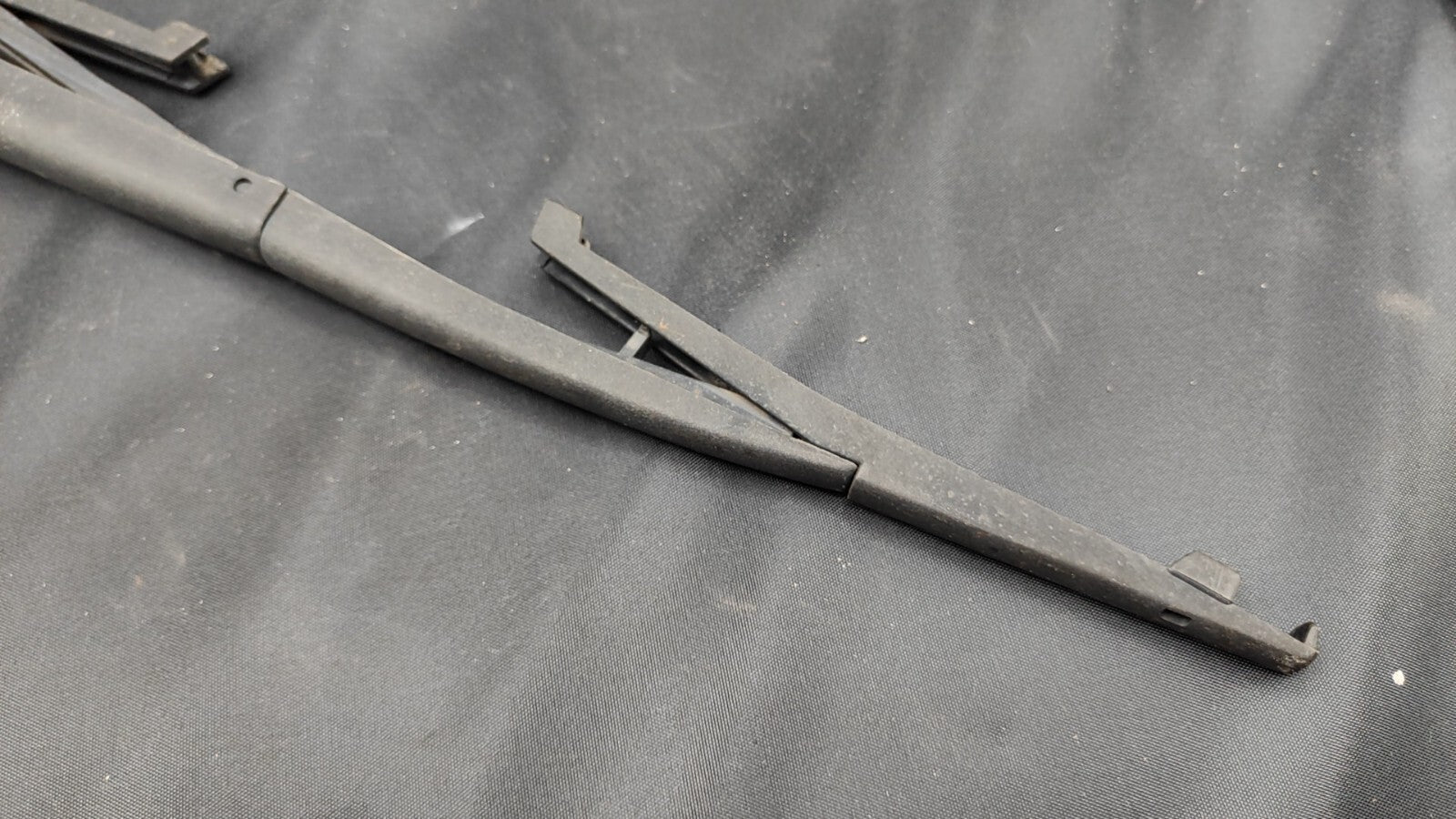 Alfa Romeo 156 SW 2.4JTD 110kW 2004 Rear Tailgate Trunk Wiper Blade Arm