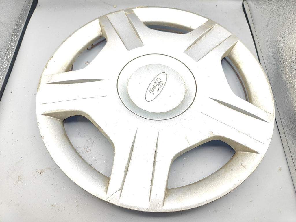 Ford Fiesta MK6 Petrol 2004 R14 Center Wheel Cap Cover 2S611130DA