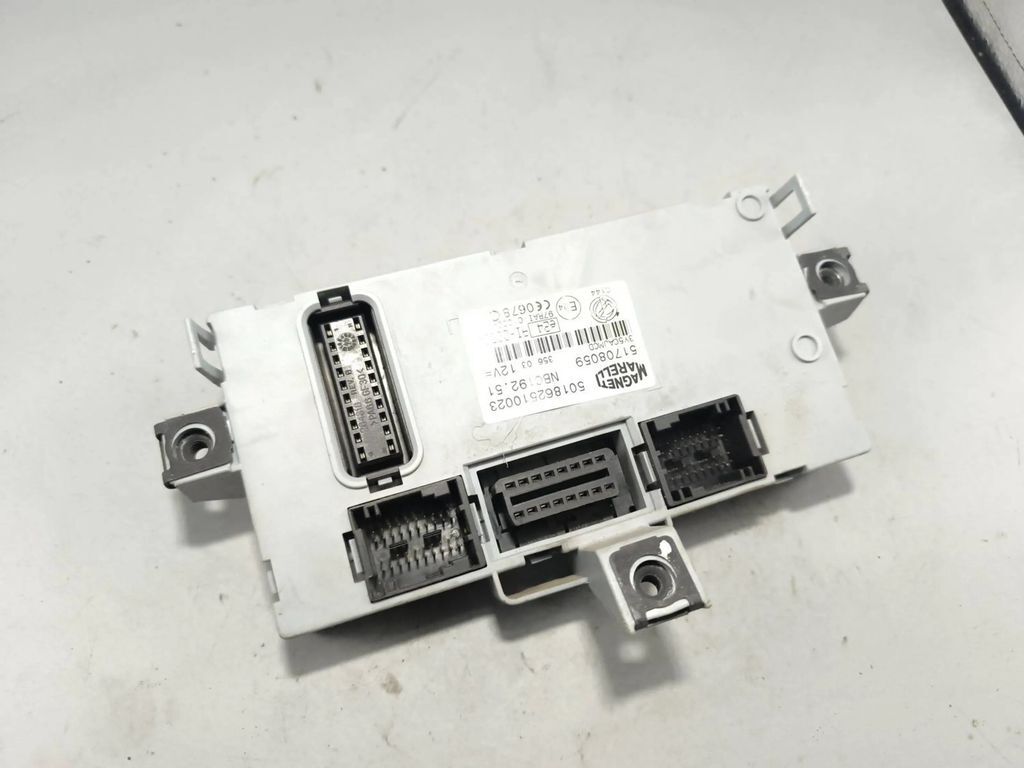 Fiat Stilo 1.9JTD 2004 Central body comfort control module 51708059 