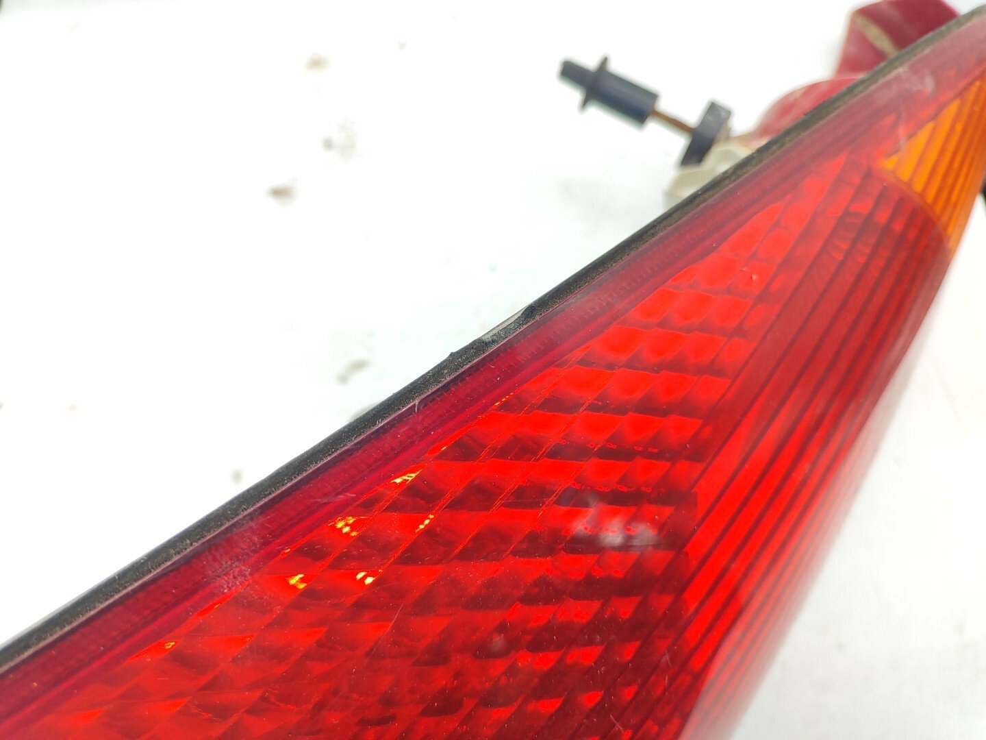 Ford Focus MK1 Hatchback 2001 LHD Rear Right Side Taillight Lamp Light XS4113404