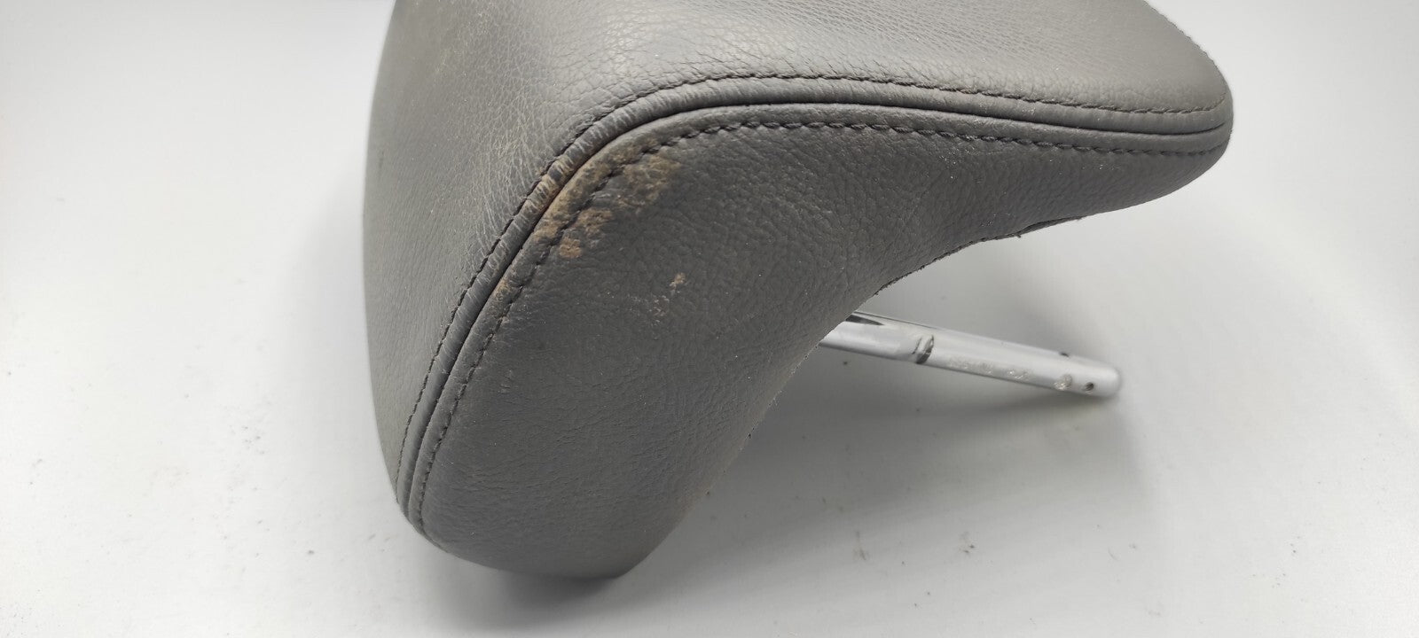 Alfa Romeo GT 1.9JTD 110kW Diesel 2004 Rear Interior Seat Headrest Black Leather