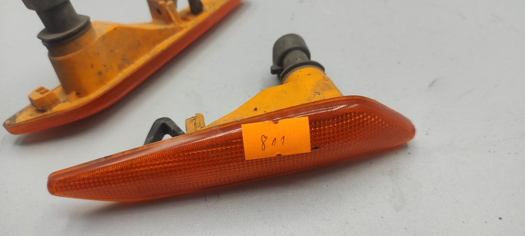 Alfa Romeo 156 2.4JTD 110kW Diesel 2002 Front Orange Indicator Turn Light Set