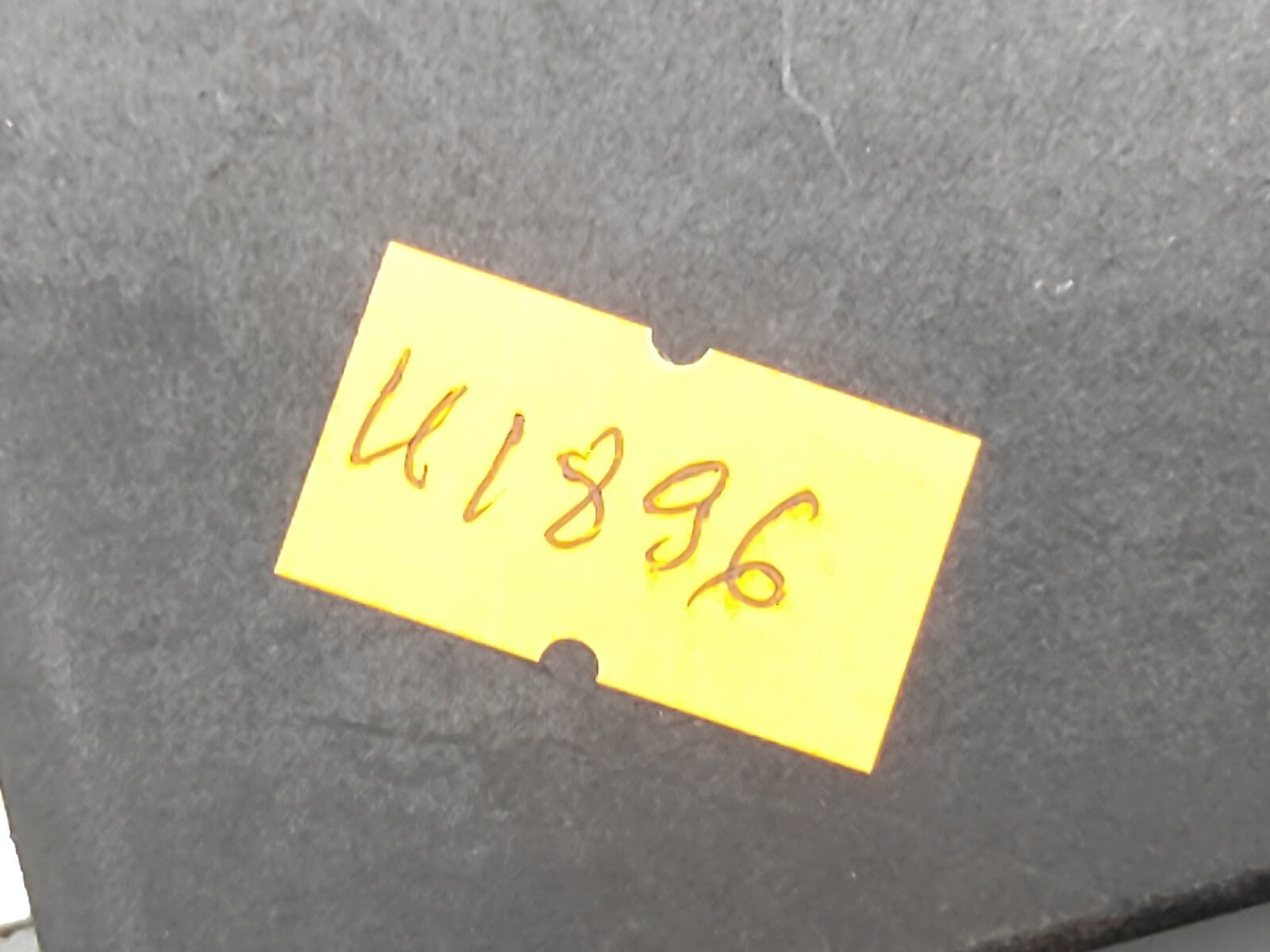 Volkswagen Passat B5 1998 Windshield Wiper Module ECU Relay 4B0955531A