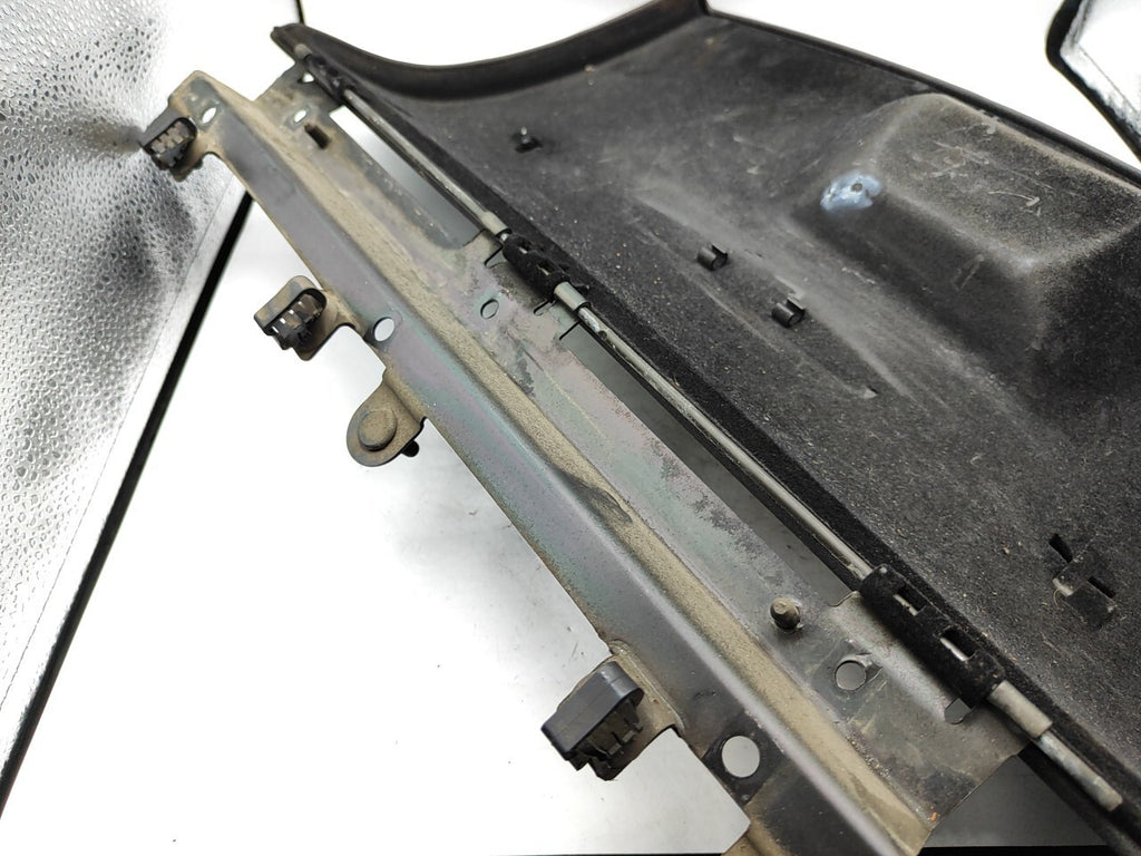 Alfa Romeo GT 1.9JTD 2005 LHD Front Right Dashboard Glovebox