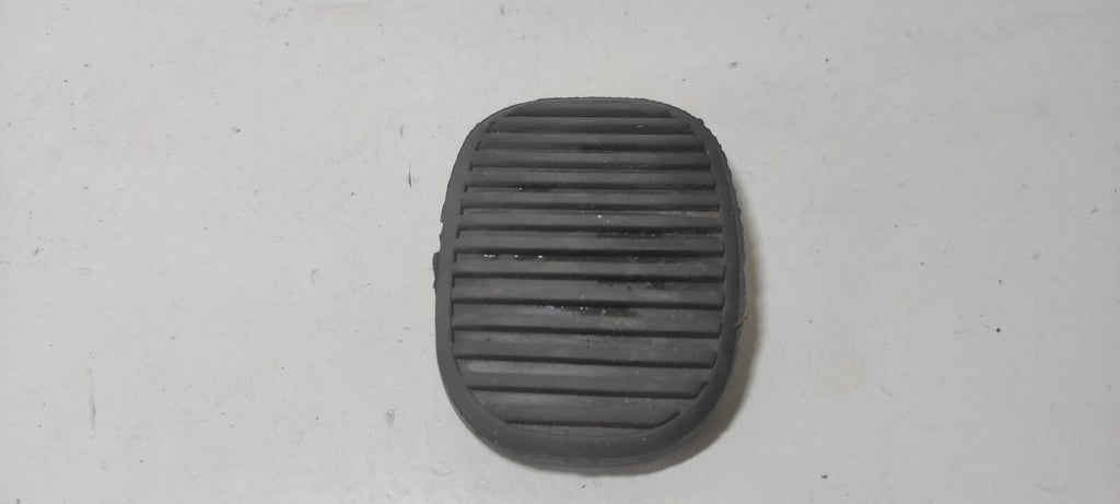 Alfa Romeo 147 1.9JTD 2002 LHD Front Clutch Pedal Rubber Pad