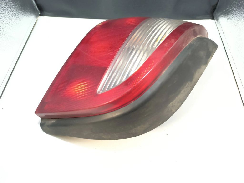 Renault Megane I 2001 rear left tail light lamp 7700428320 
