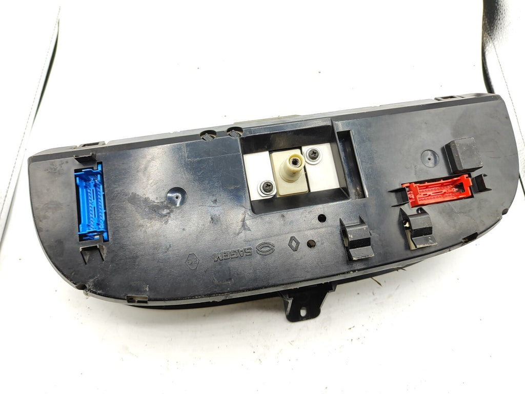 Renault Laguna MK1 1999 LHD Petrol Speedometer Cluster 7700844747