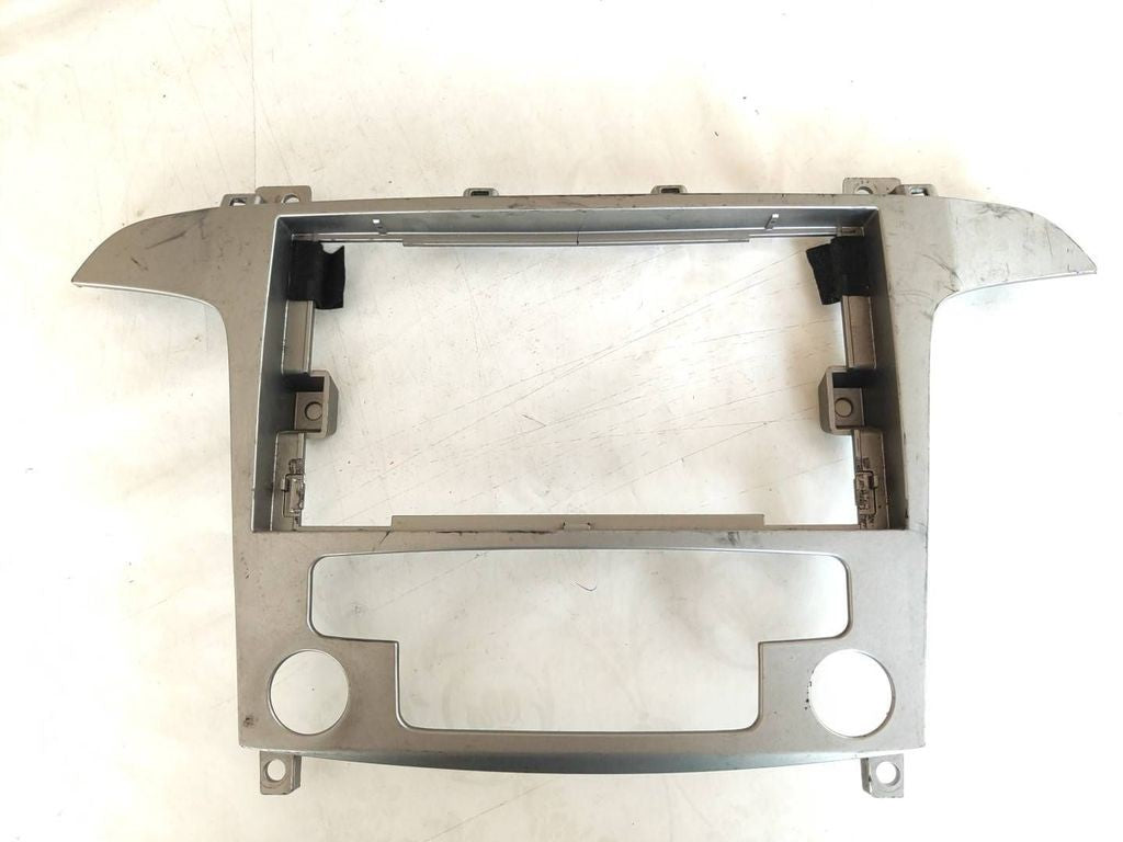 Ford S-MAX 2009 AC heater control dashboard trim 6M2118522B 