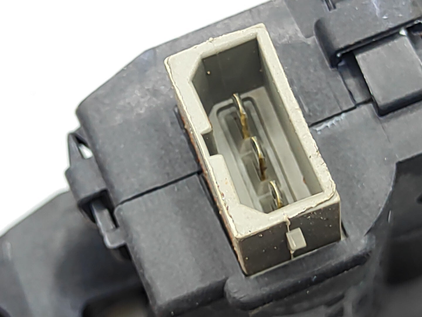 Audi A4 A5 B8 2.0TDI 2010 Rear Tailgate Boot Lock 4F5827505D