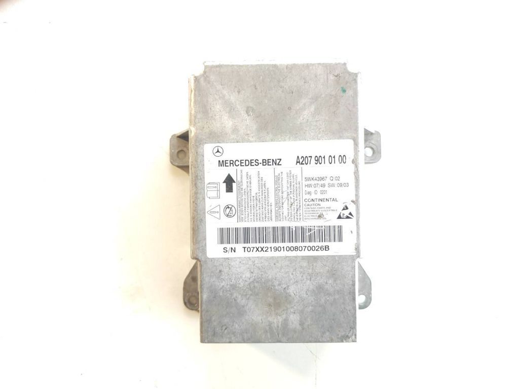 Mercedes-Benz E C207 W207 2009 Control unit module A2079010100 
