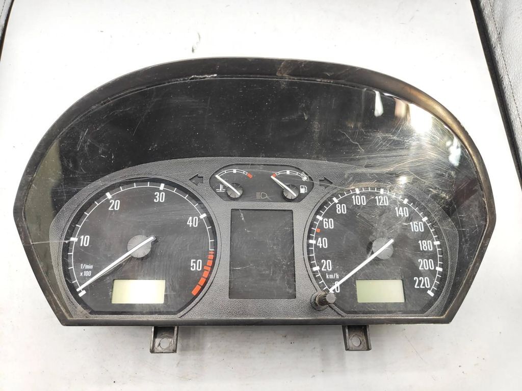 Skoda Fabia Mk1 (6Y) 2004 Diesel speedometer instrument cluster 6Y0920880E 