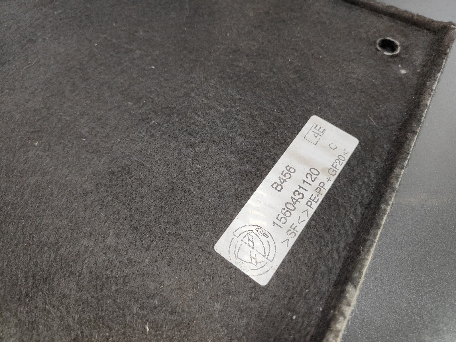 Alfa Romeo GT 1.9JTD 2008 Rear Tailgate Trunk BOSE Trim Cover 1560431120