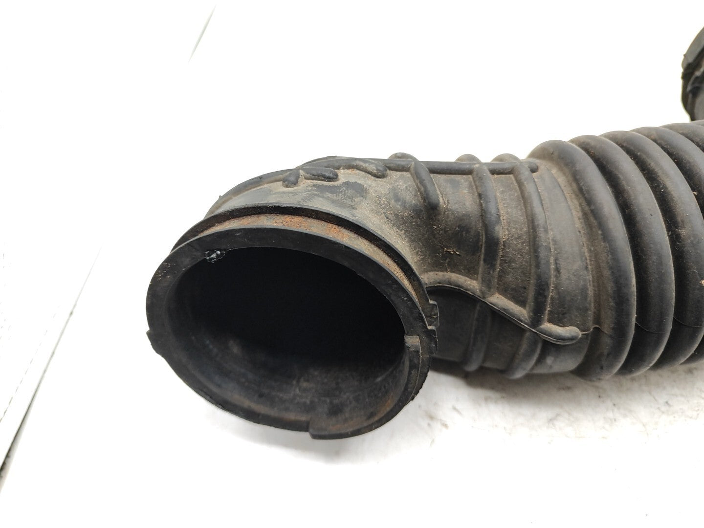 Ford Mondeo MK3 1.8 Petrol 2003 Engine Intake Hose Pipe 1S719C623AH