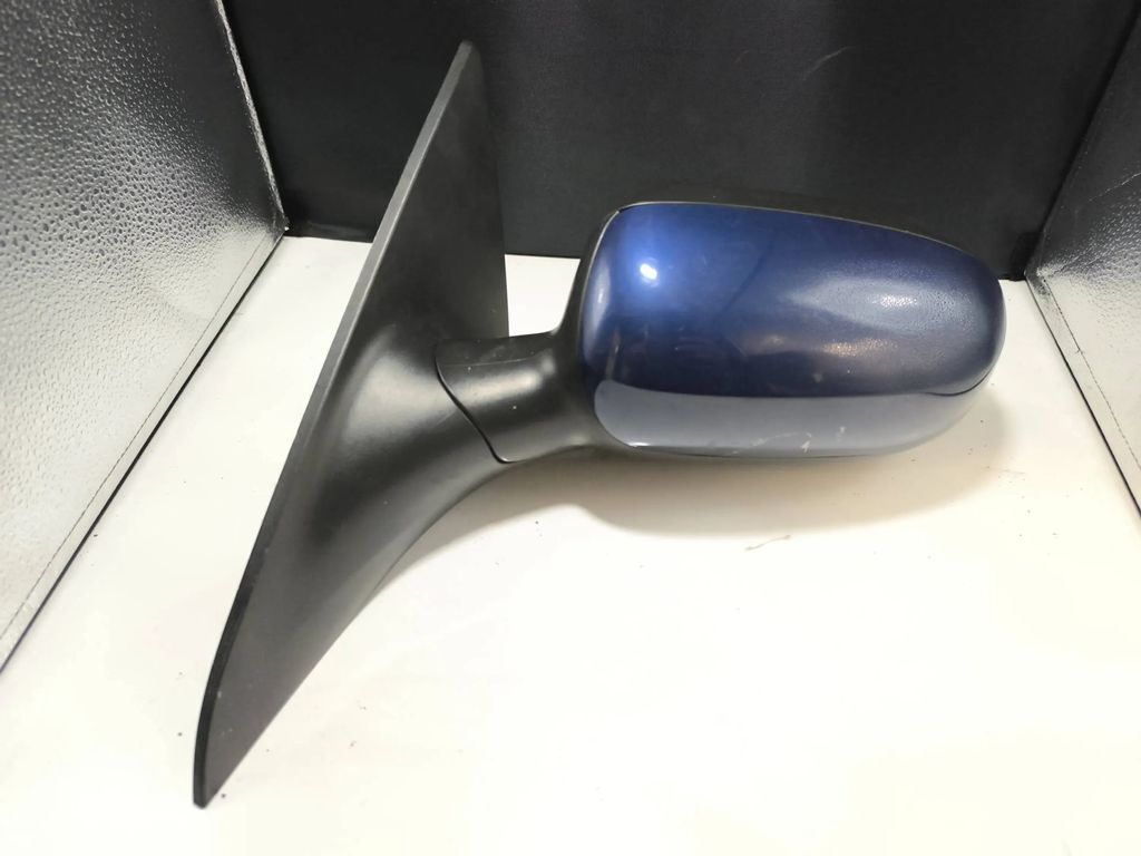 Opel Tigra B 1.4i 66kW 2005 LHD Left electric wing mirror 468435664 