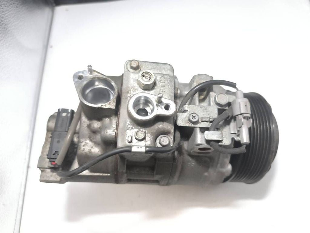 BMW M4 F82 F83 S55 2017 Engine air con AC compressor pump 6805072 