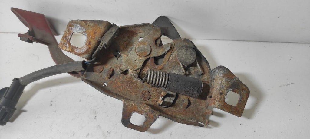 Alfa Romeo GT Diesel JTD 2004 Front Bonnet Hood Lock Latch Mechanism