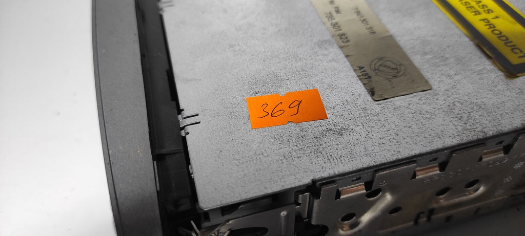 Alfa Romeo 147 1.9JTD 110kW 2004 Interior Radio CD Player Unit 735301823