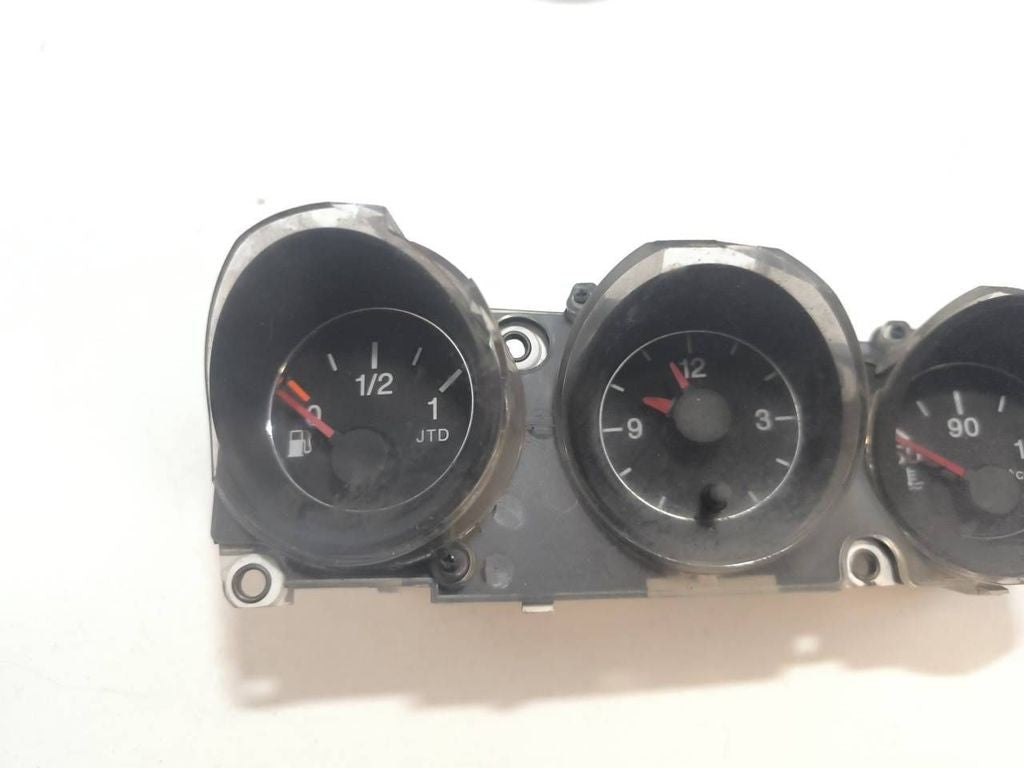 156034528 Alfa Romeo 156 2004 Diesel speedometer instrument cluster 