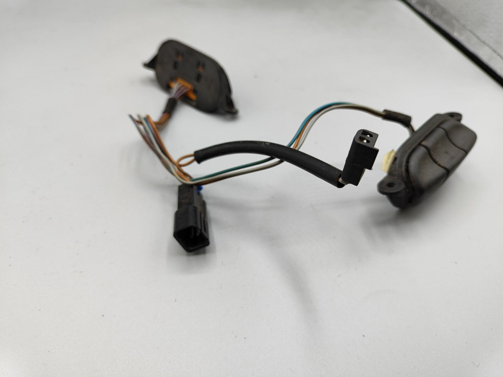 Opel Vectra B 2000 Steering Wheel Multifunction Buttons 15689800