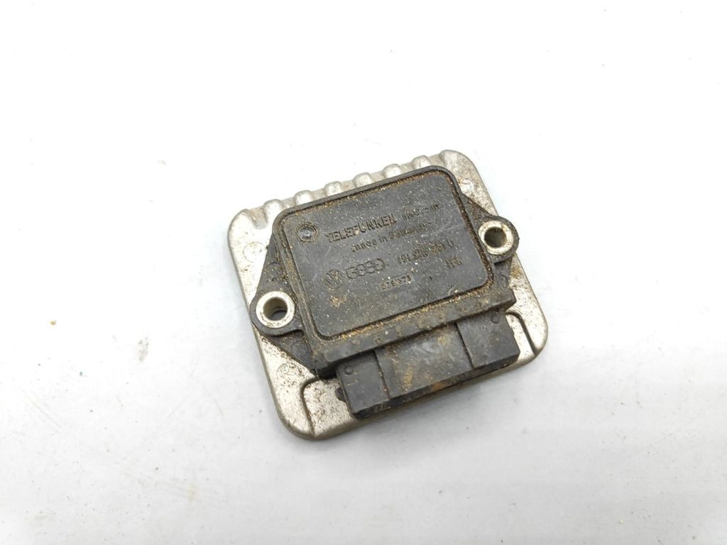 Audi 80 90 B4 2.0i Petrol 1993 Ignition control unit module 191905351B 