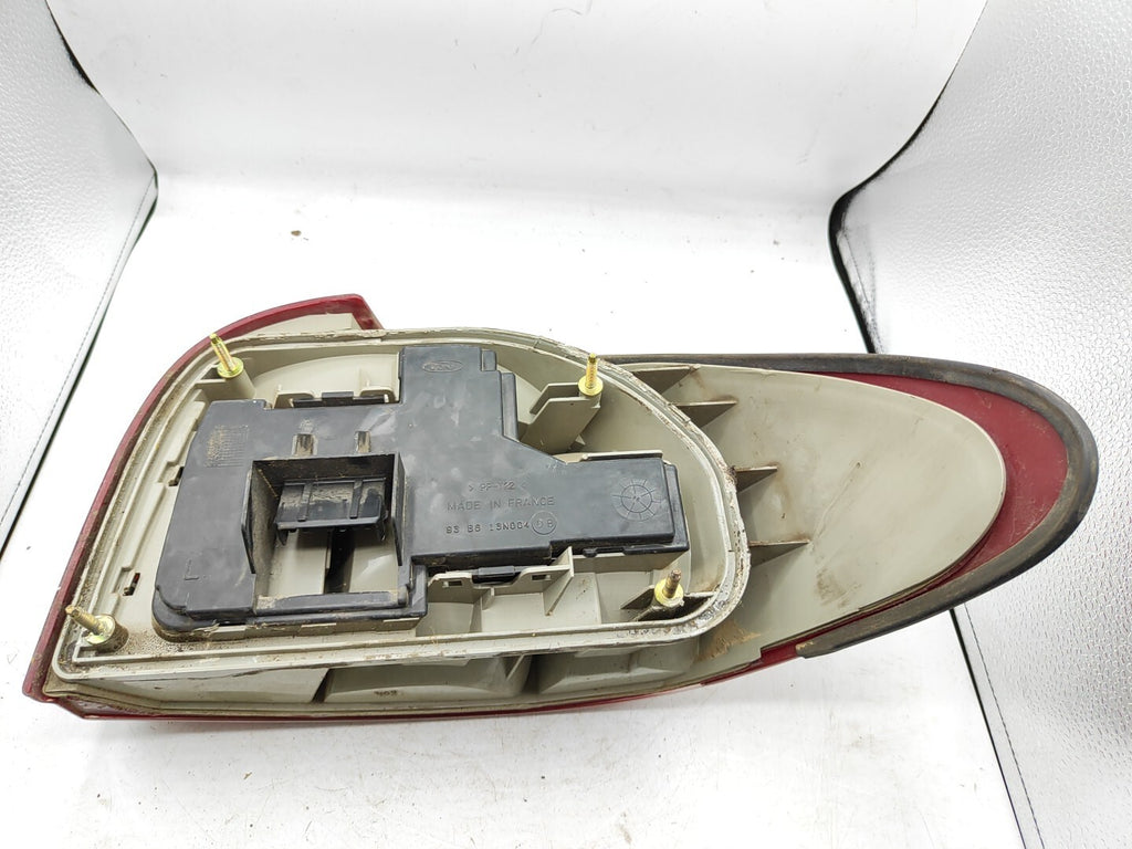Ford Mondeo Hatchback 1994 Rear Left Side Taillight Light 93BG13N004