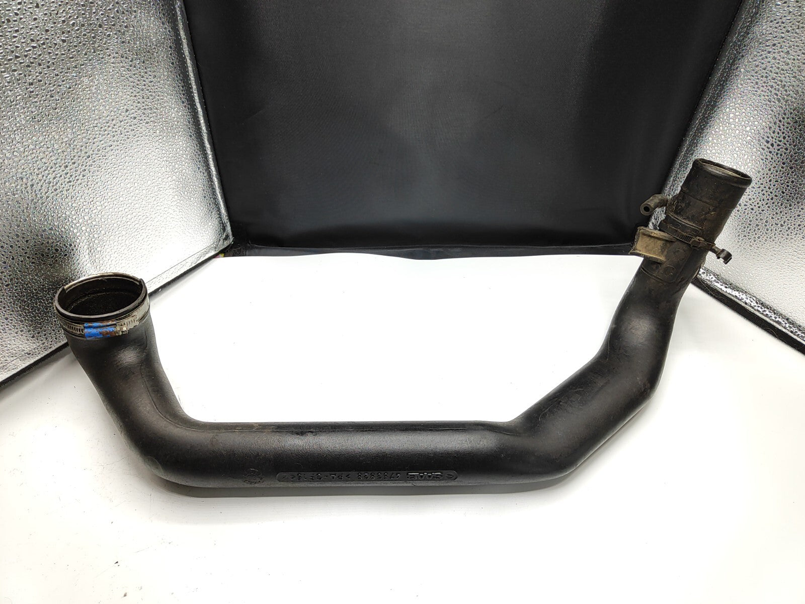Saab 9-5 2.0 110kW 1997 Engine Turbo Air Intake Pipe 4753828