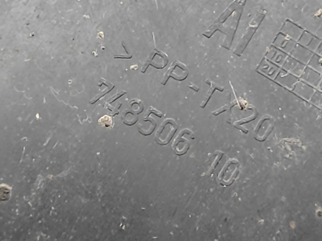 BMW E90 E91 330D 170kW 2006 Diesel Engine Bay Cover Trim Set 74850610