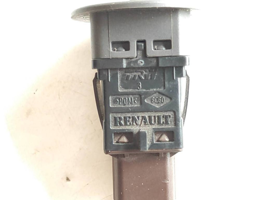 Renault Clio III 2008 Passenger on off switch 8200169589C 