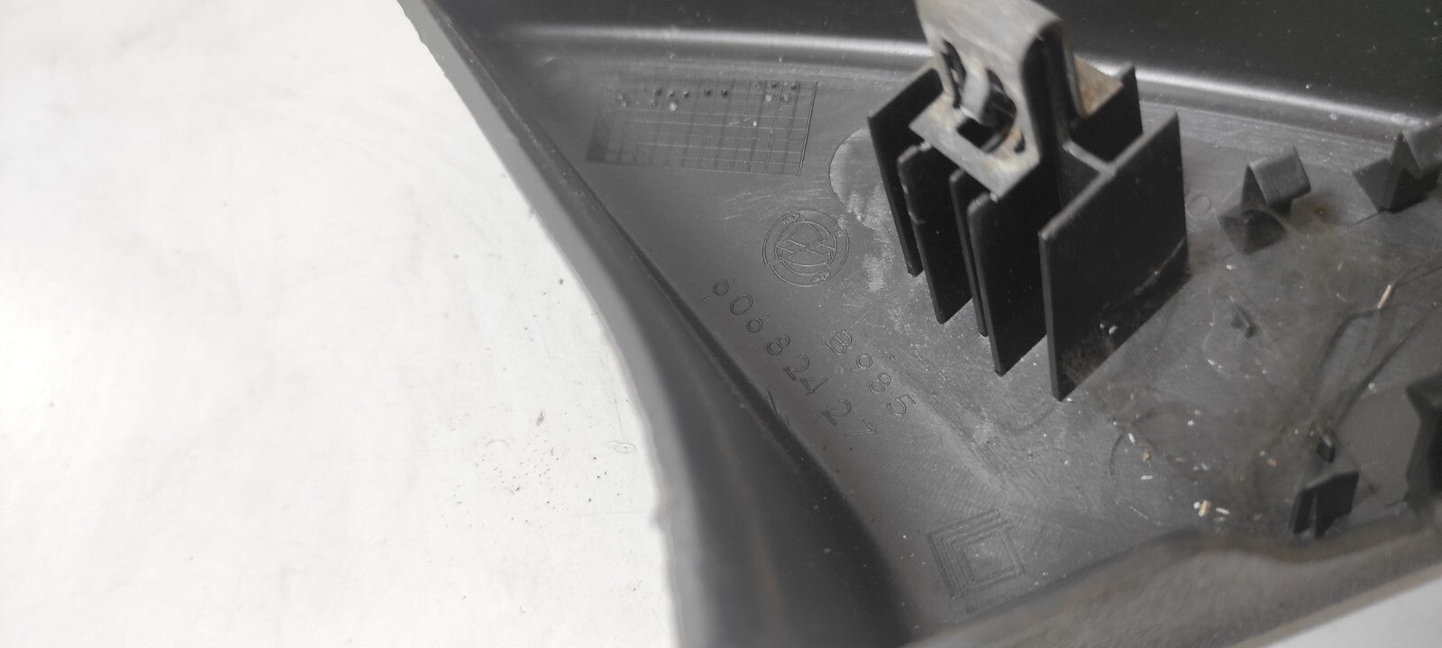 Alfa Romeo GT 1.9JTD 110kW 2006 Front Right Mirror Cover Trim 60682427