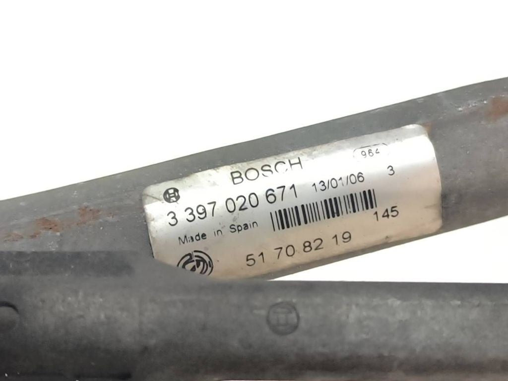 Fiat Croma 2007 LHD Front Windscreen wiper motor linkage 3397020671 