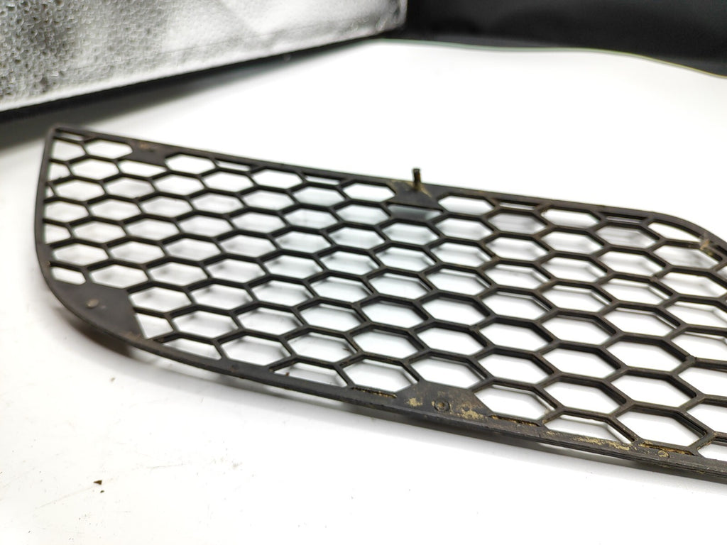 Alfa Romeo 156 FaceLift 2003 Front Bumper Lower Center Grill 156041265