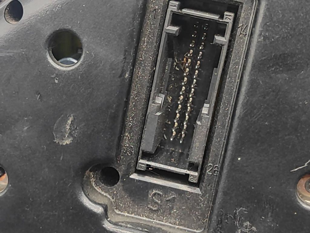 BMW 5 E39 2003 LHD Diesel speedometer instrument cluster 8375898