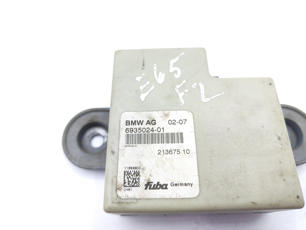 BMW 5 SERIES E60 E61 ANTENNA BACK UP CONTROL MODULE 6935024-01
