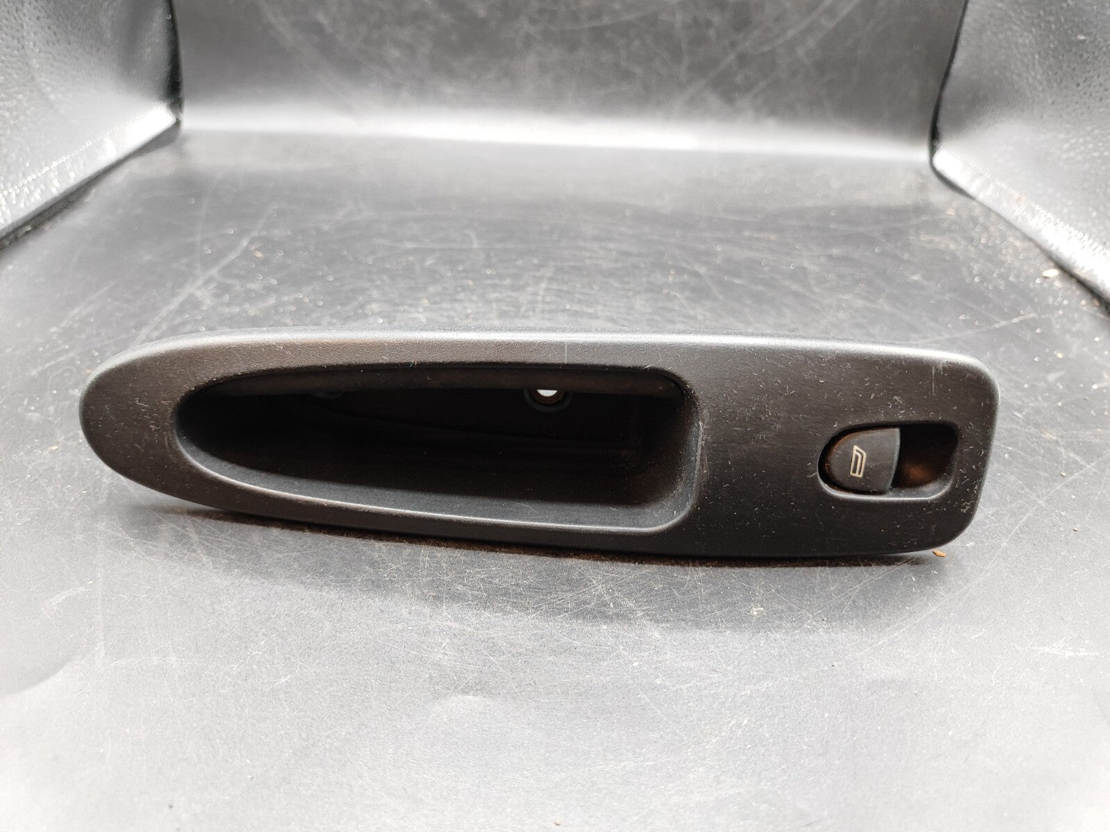 Alfa Romeo 166 2.4JTD 110kW 10V 2001 Electric Window Switch Button 156018359