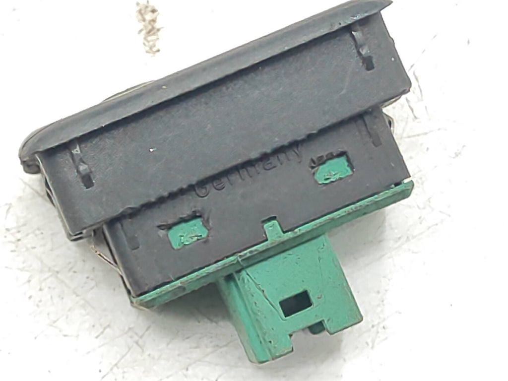 BMW 3 Series E36 1996 Electric Window  Control Switch Button 8365300