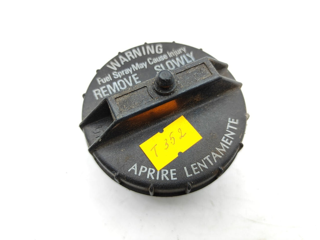 Alfa Romeo 166 2.4JTD 100kW 2001 Fuel Tank Cap DIESEL