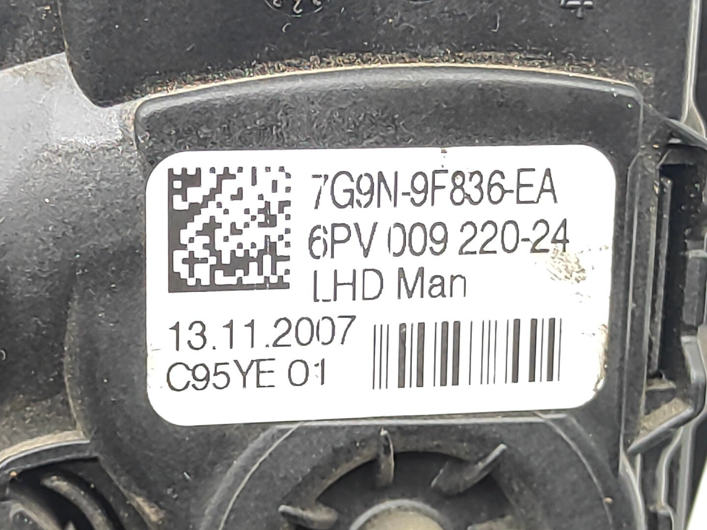 Land Rover Freelander LR2 2009 LHD Gas Throttle Accelerator pedal 7G9N9F836EA