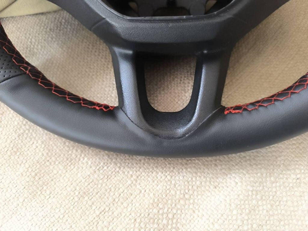 Peugeot 208 2013 Steering wheel 96750123ZD / Red Stitch / Red Marker