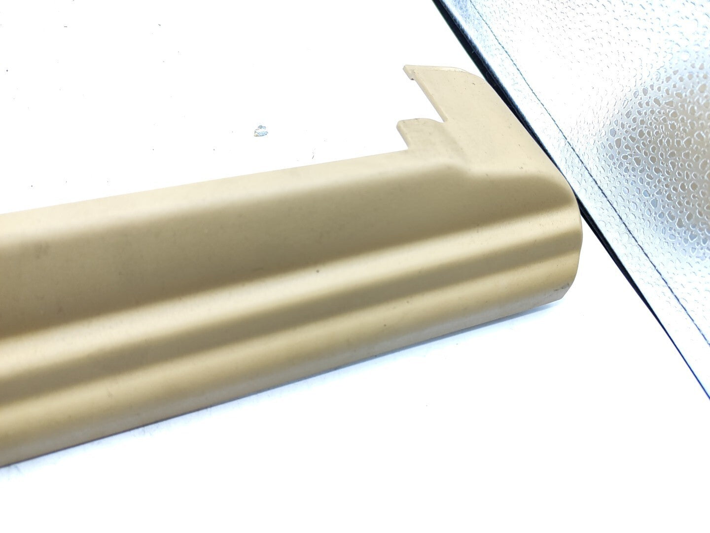 BMW E61 530D 170kW 2006 Estate LHD Front Right Seat rail trim 7016462