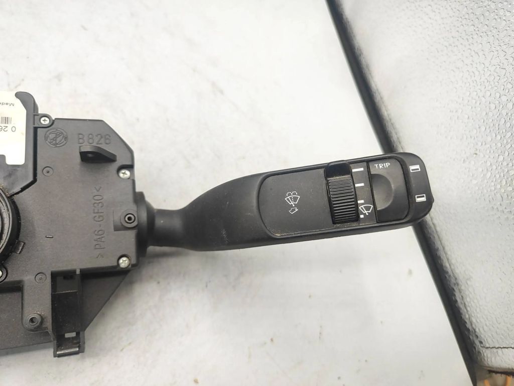 Alfa Romeo 159 2007 Wiper turn signal stalk switch lever 01560721940 