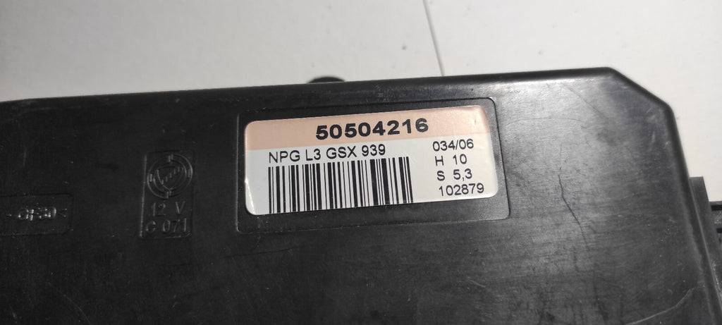 Alfa Romeo 159 2.4JTDM 147kW 2007 LHD Door Control Module ECU 50504216